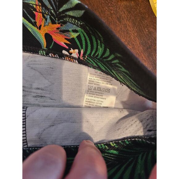Belle by Kim Gravel Perfect Pique Tropic 5" Shorts Women's Plus Sz 2X Black - Picture 4 of 8